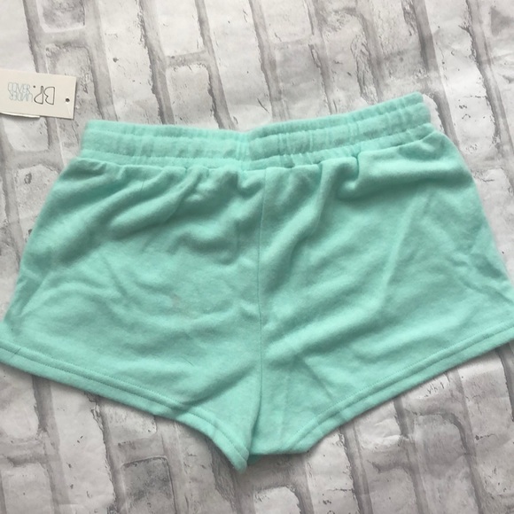 NWT 2pc. Set pajamas/lounge wear jr size - Picture 7 of 7